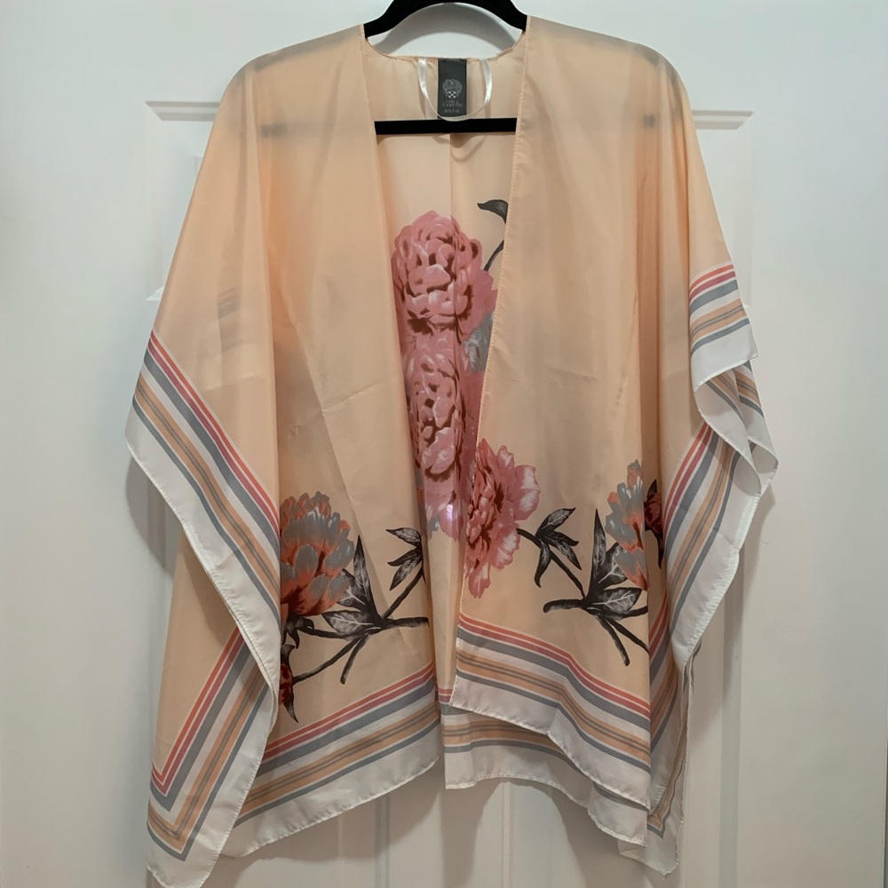 Vince Camuto Peach Ruana/Kimono - Picture 3 of 8